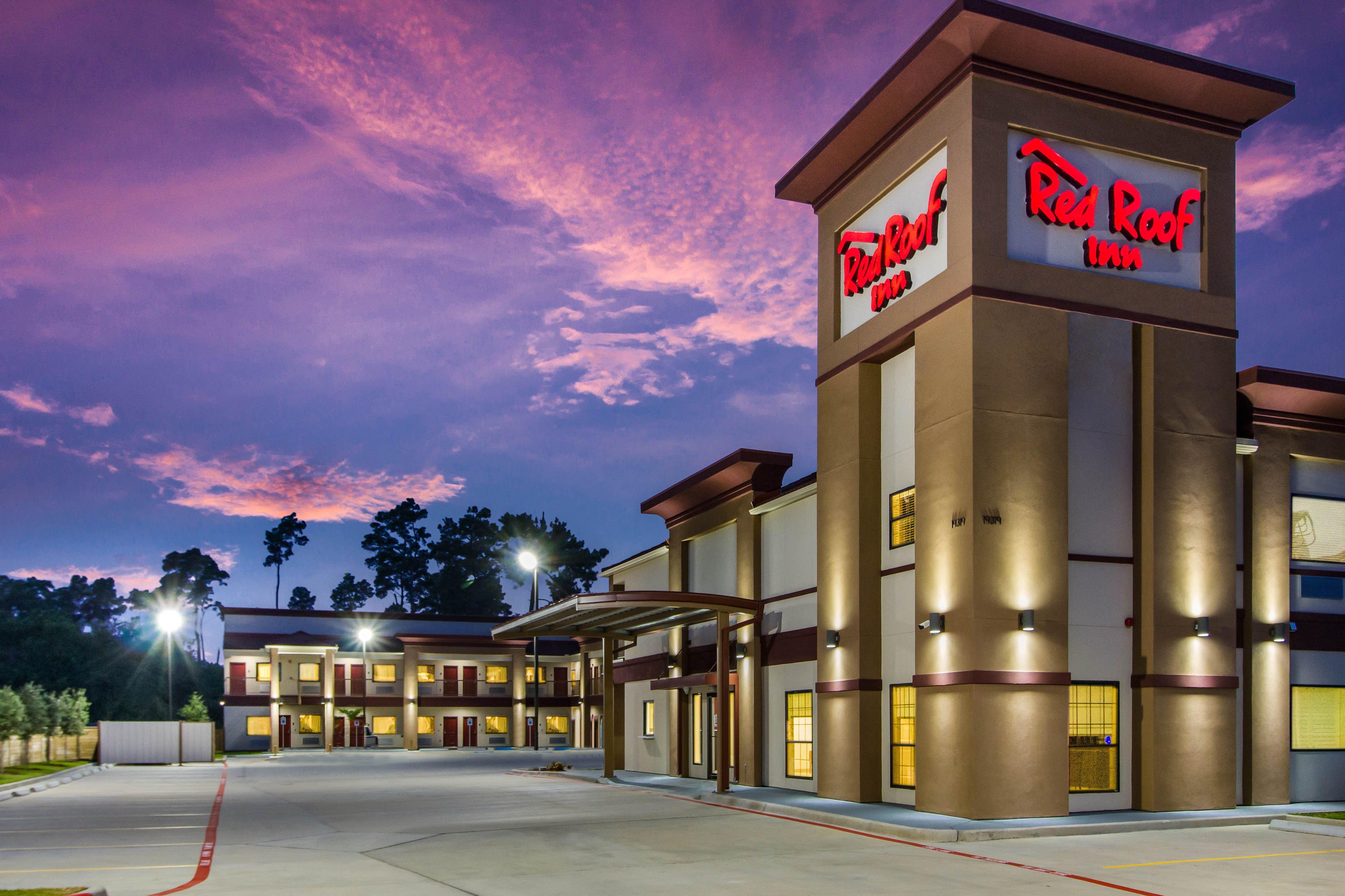 Red Roof Inn Houston - Willowbrook Louetta Exterior photo